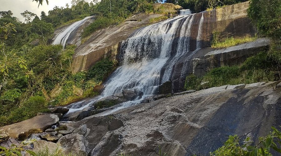 Roteiro de Cachoeiras Próximas à Praia do Lázaro